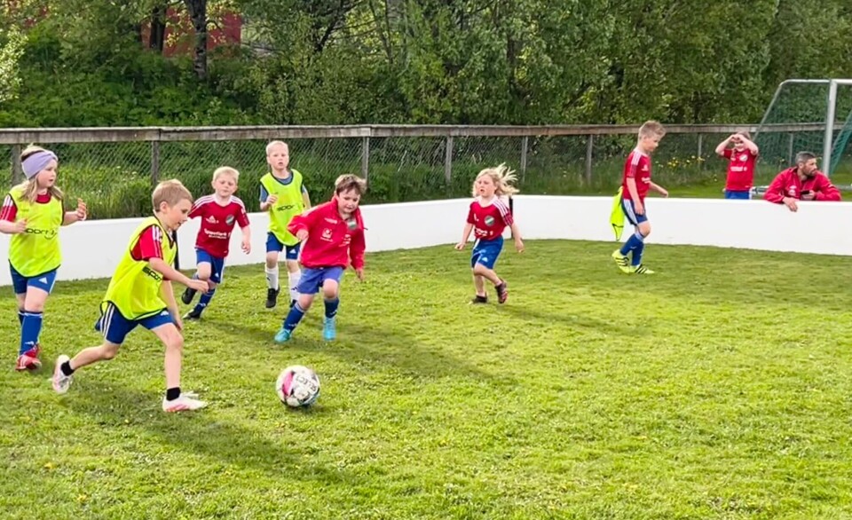Ivrige knøtter på trening tirsdag kveld