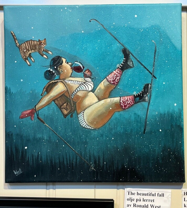 'The beautiful fall' av Ronald West, med katt. Et maleri av ei dame som faller på ski.