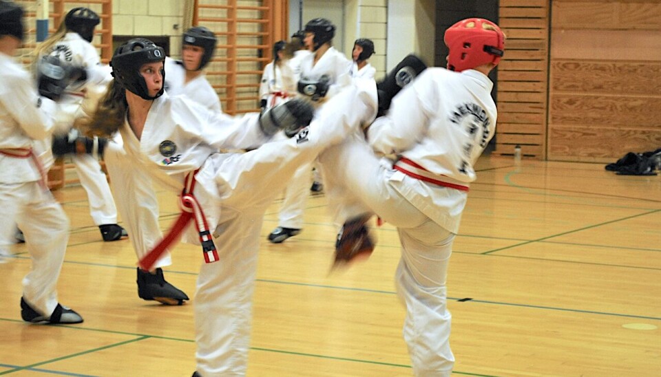 Sparring er noe man kan konkurrere i, samt at det er en del av graderingspensum