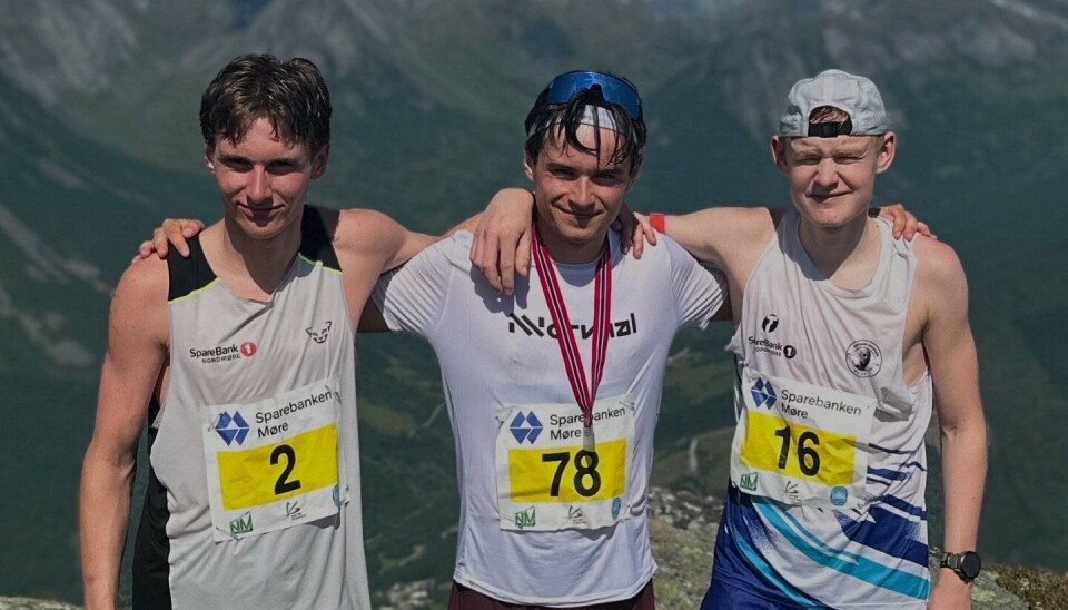 Gode prestasjoner under Mefjellet Opp tre gutter med startnummer på fjell