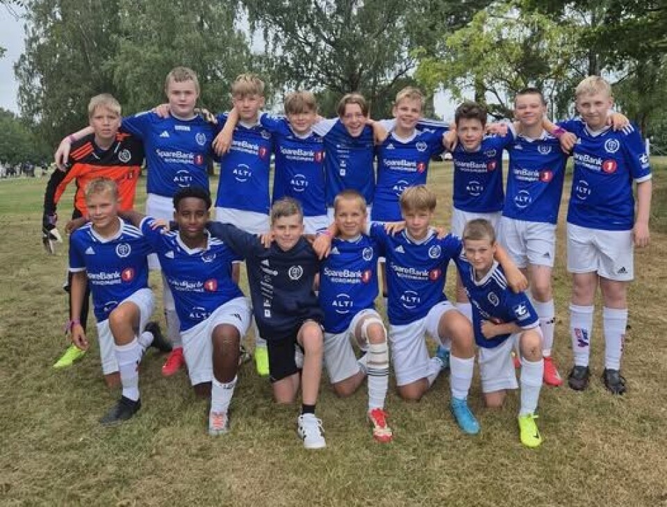Surnadal Il G13 før kampen mot GUI mandag.