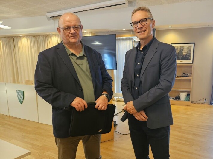 Birger Johnsen fra Strengen AS sammen med foredragsholder Jon Atle Gulla