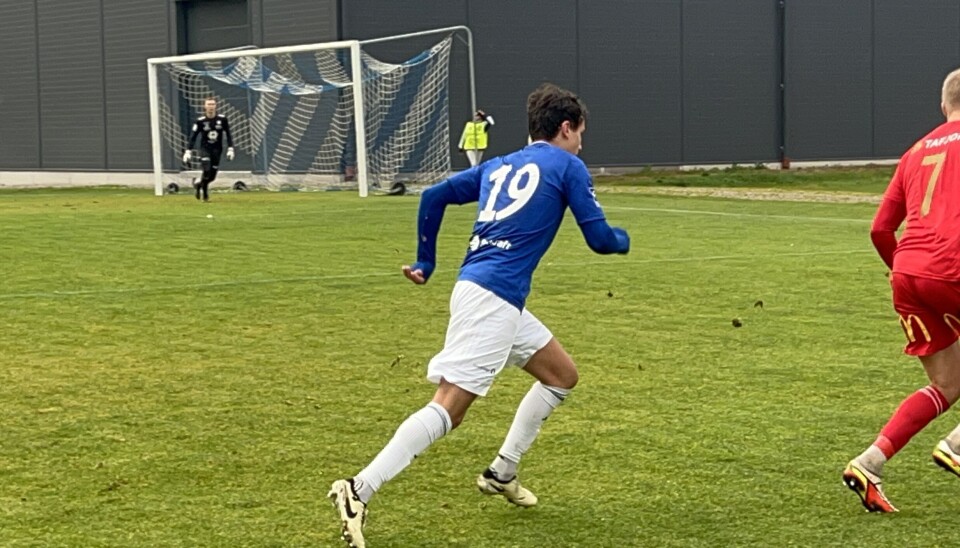 fotballspillere på bane
