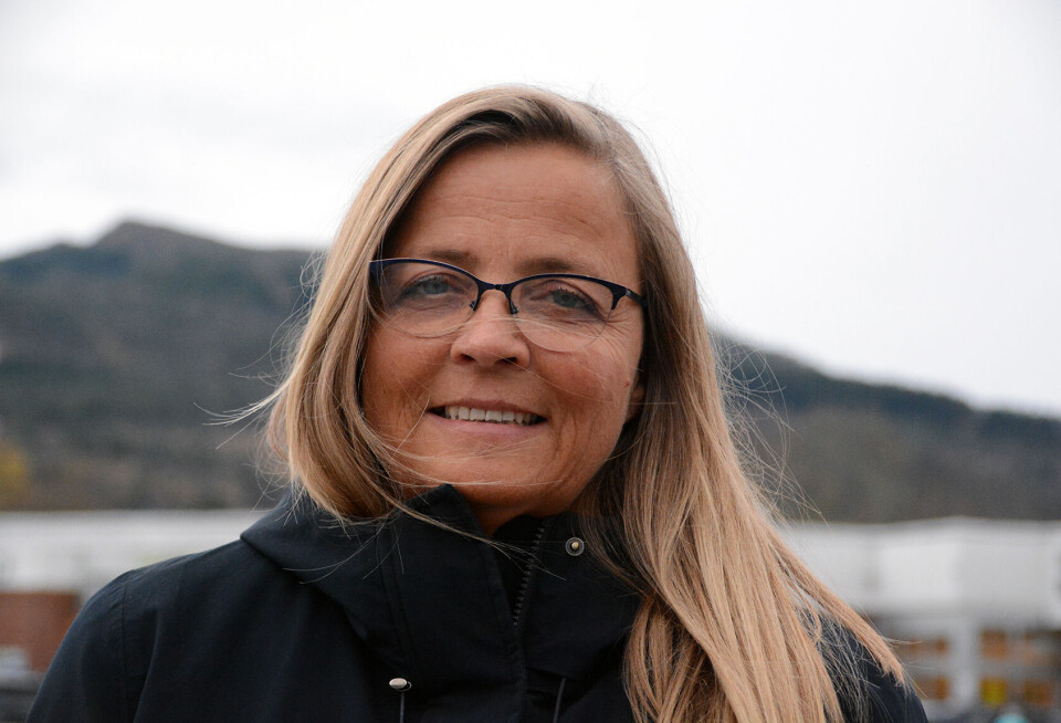Konsernleiar marknad i Svorka, Linn Wærdahl-Schei Hamnes Bilde av dame med langt lyst hår og briller