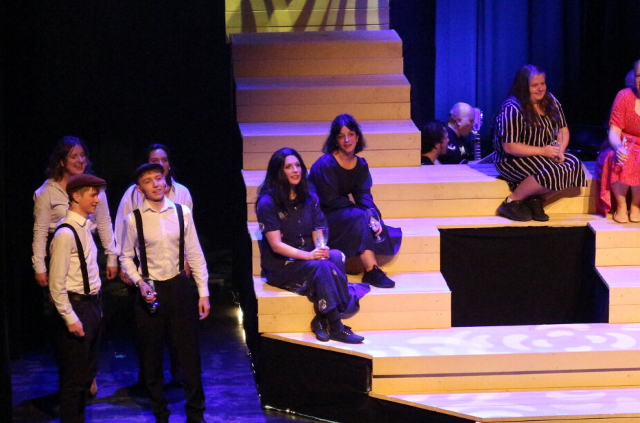 Svarrabærje i storform på «Storfemti»